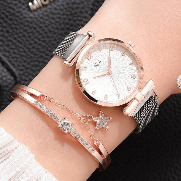 Luxury Women's Watch & Bracelet Set